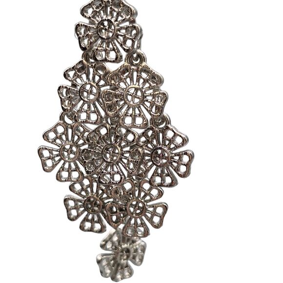Floral Cascade Pierced Earrings Dangle Intricate Filigree Silver Tone Fashion - Picture 9 of 10